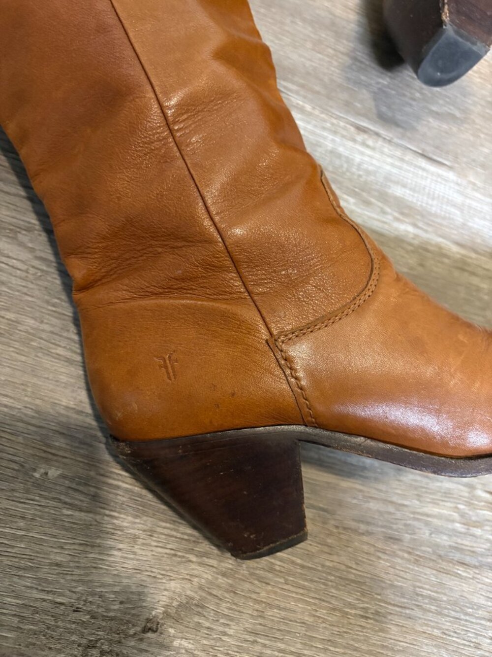 Vintage Frye Tan Camel 100% Leather Knee High Boots Women's 8.5